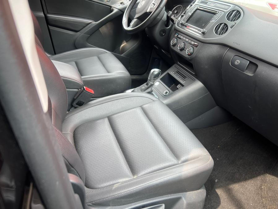 2017 Volkswagen Tiguan 2.0T S 4MOTION, available for sale in Brooklyn, New York | Atlantic Used Car Sales. Brooklyn, New York 2017 Volkswagen Tiguan 2.0T S 4MOTION, available for sale in Brooklyn, New York | Atlantic Used Car Sales. Brooklyn, New York