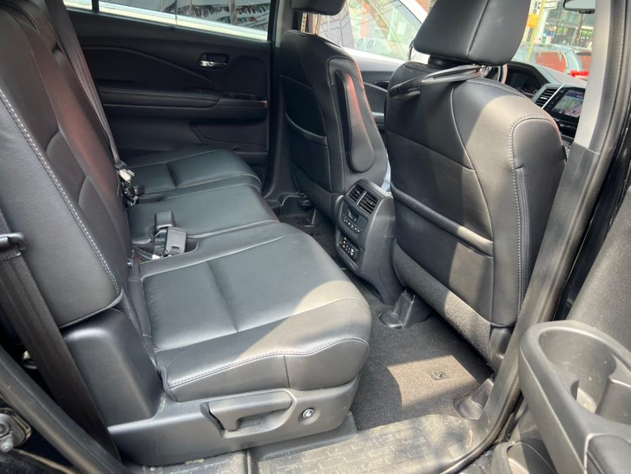 2016 Honda Pilot AWD 4dr Touring w/RES & Navi, available for sale in Brooklyn, New York | Atlantic Used Car Sales. Brooklyn, New York 2016 Honda Pilot AWD 4dr Touring w/RES & Navi, available for sale in Brooklyn, New York | Atlantic Used Car Sales. Brooklyn, New York