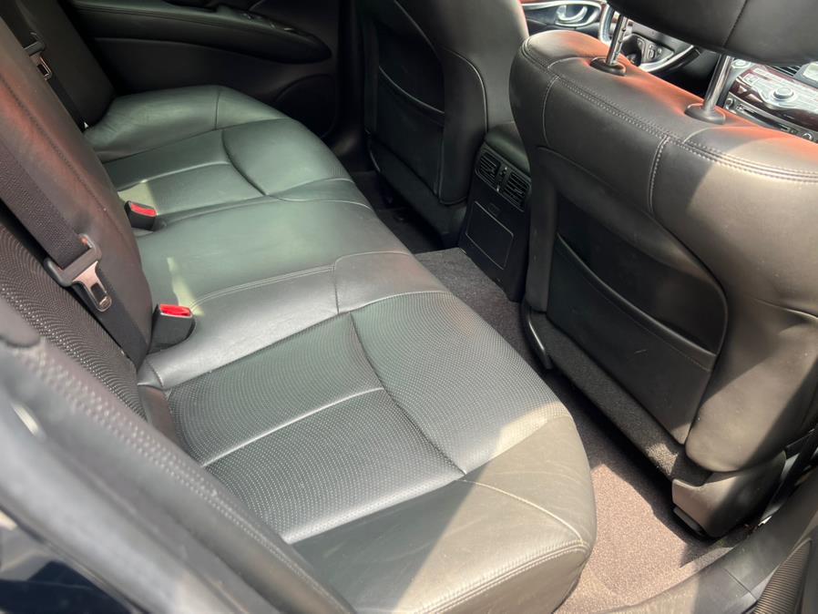 2015 INFINITI Q70 4dr Sdn V6 AWD, available for sale in Brooklyn, New York | Atlantic Used Car Sales. Brooklyn, New York 2015 INFINITI Q70 4dr Sdn V6 AWD, available for sale in Brooklyn, New York | Atlantic Used Car Sales. Brooklyn, New York
