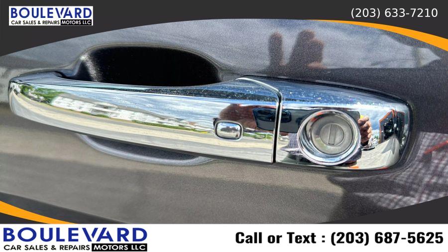 2015 Jeep Grand Cherokee Overland Sport Utility 4D, available for sale in New Haven, Connecticut | Boulevard Motors LLC. New Haven, Connecticut 2015 Jeep Grand Cherokee Overland Sport Utility 4D, available for sale in New Haven, Connecticut | Boulevard Motors LLC. New Haven, Connecticut