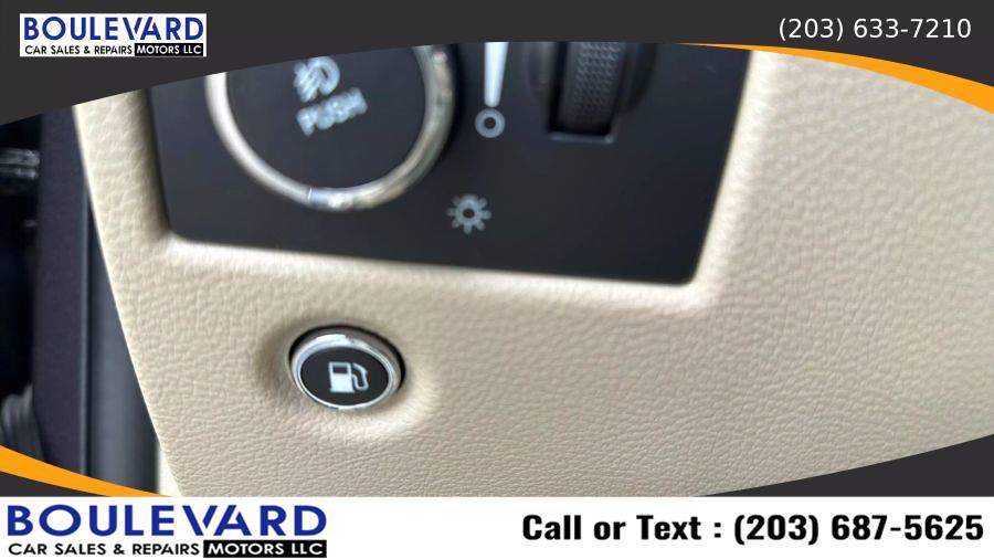 2015 Jeep Grand Cherokee Overland Sport Utility 4D, available for sale in New Haven, Connecticut | Boulevard Motors LLC. New Haven, Connecticut 2015 Jeep Grand Cherokee Overland Sport Utility 4D, available for sale in New Haven, Connecticut | Boulevard Motors LLC. New Haven, Connecticut