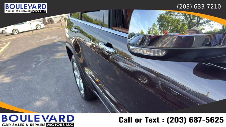 2011 Jeep Grand Cherokee Overland Sport Utility 4D, available for sale in New Haven, Connecticut | Boulevard Motors LLC. New Haven, Connecticut 2011 Jeep Grand Cherokee Overland Sport Utility 4D, available for sale in New Haven, Connecticut | Boulevard Motors LLC. New Haven, Connecticut