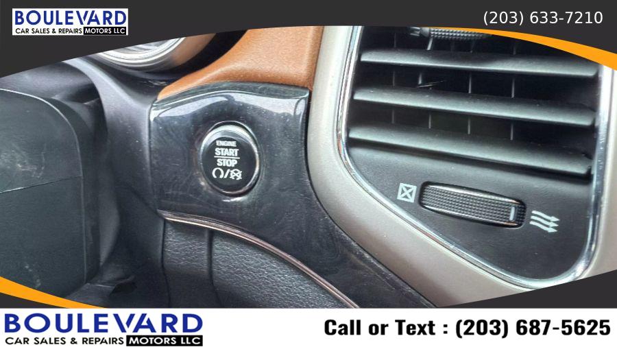 2011 Jeep Grand Cherokee Overland Sport Utility 4D, available for sale in New Haven, Connecticut | Boulevard Motors LLC. New Haven, Connecticut 2011 Jeep Grand Cherokee Overland Sport Utility 4D, available for sale in New Haven, Connecticut | Boulevard Motors LLC. New Haven, Connecticut