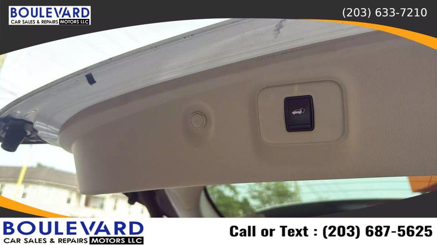2013 Infiniti Jx JX35 Sport Utility 4D, available for sale in New Haven, Connecticut | Boulevard Motors LLC. New Haven, Connecticut 2013 Infiniti Jx JX35 Sport Utility 4D, available for sale in New Haven, Connecticut | Boulevard Motors LLC. New Haven, Connecticut