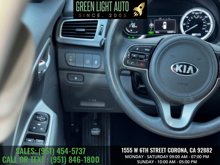 2019 Kia Niro LX FWD, available for sale in Corona, California | Green Light Auto. Corona, California 2019 Kia Niro LX FWD, available for sale in Corona, California | Green Light Auto. Corona, California
