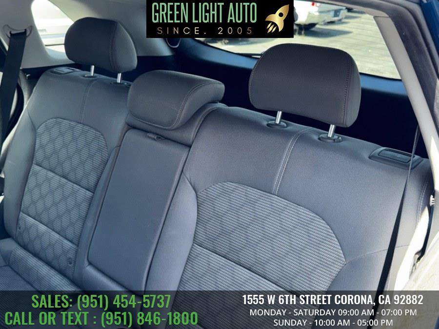 2019 Kia Niro LX FWD, available for sale in Corona, California | Green Light Auto. Corona, California 2019 Kia Niro LX FWD, available for sale in Corona, California | Green Light Auto. Corona, California
