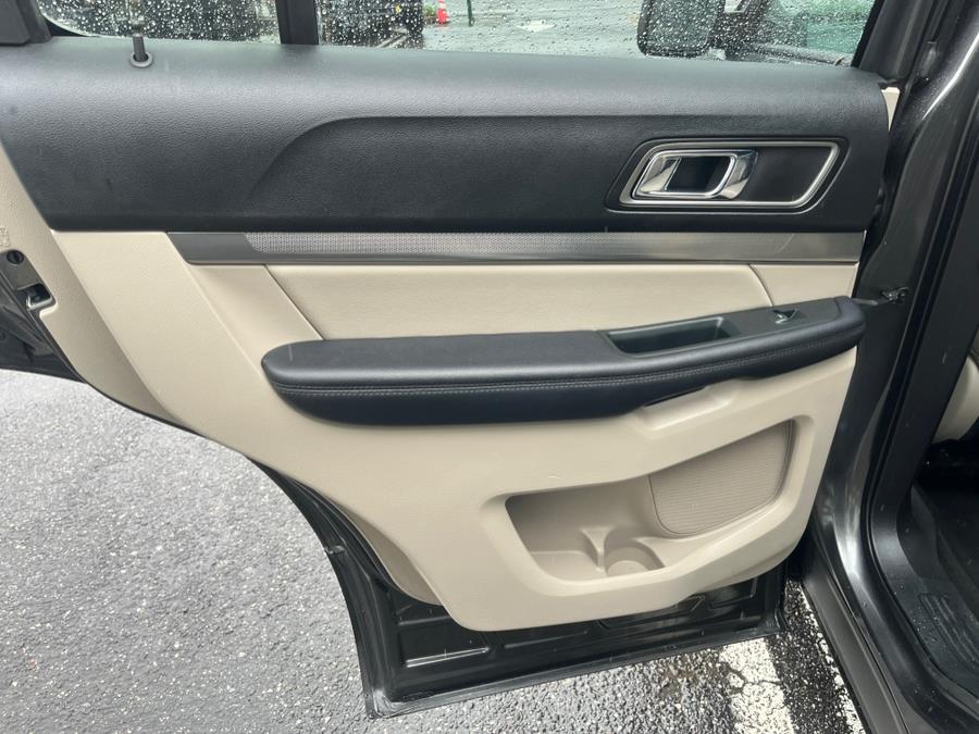 2019 Ford Explorer XLT 4WD, available for sale in Rosedale, New York | Sunrise Auto Sales. Rosedale, New York 2019 Ford Explorer XLT 4WD, available for sale in Rosedale, New York | Sunrise Auto Sales. Rosedale, New York