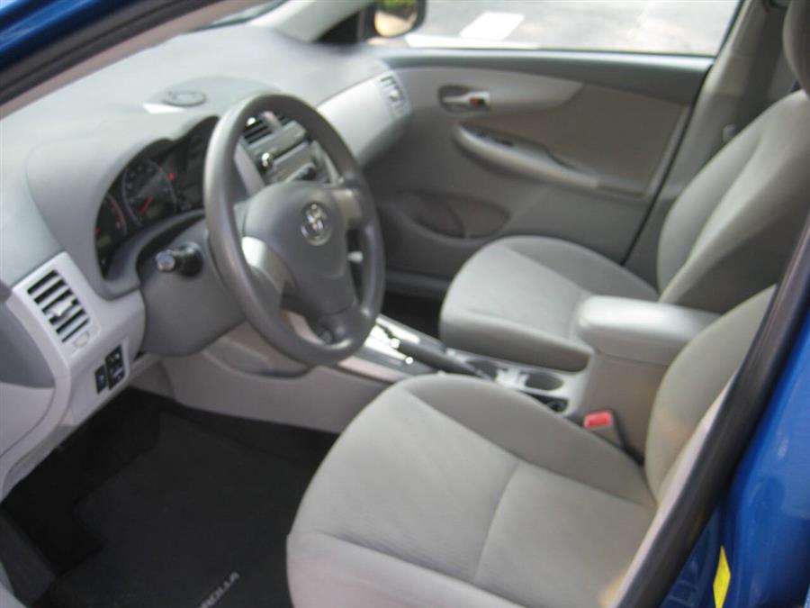 2010 Toyota Corolla LE 4dr Sedan 4A, available for sale in Massapequa, New York | Rite Choice Auto Inc.. Massapequa, New York 2010 Toyota Corolla LE 4dr Sedan 4A, available for sale in Massapequa, New York | Rite Choice Auto Inc.. Massapequa, New York