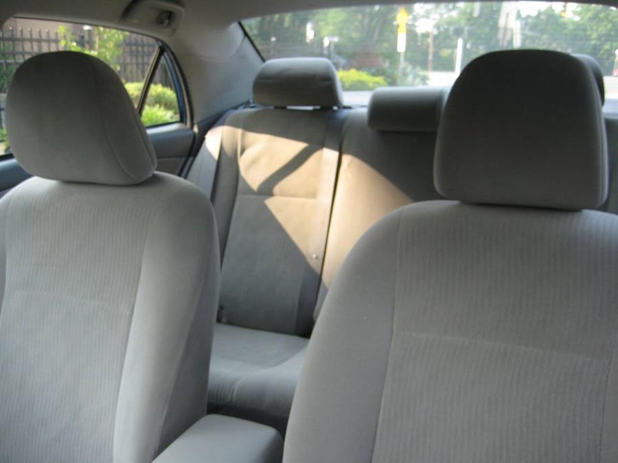2010 Toyota Corolla LE 4dr Sedan 4A, available for sale in Massapequa, New York | Rite Choice Auto Inc.. Massapequa, New York 2010 Toyota Corolla LE 4dr Sedan 4A, available for sale in Massapequa, New York | Rite Choice Auto Inc.. Massapequa, New York