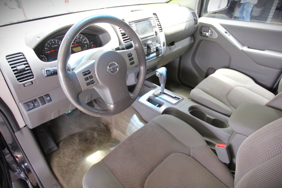2018 Nissan Frontier Crew Cab 4x2 SV V6 Auto, available for sale in Garden Grove, California | 1 Stop Auto Mart Inc.. Garden Grove, California 2018 Nissan Frontier Crew Cab 4x2 SV V6 Auto, available for sale in Garden Grove, California | 1 Stop Auto Mart Inc.. Garden Grove, California