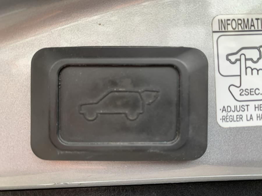 2018 Toyota RAV4 Hybrid XLE AWD (Natl), available for sale in Springfield, Massachusetts | Absolute Motors Inc. Springfield, Massachusetts 2018 Toyota RAV4 Hybrid XLE AWD (Natl), available for sale in Springfield, Massachusetts | Absolute Motors Inc. Springfield, Massachusetts