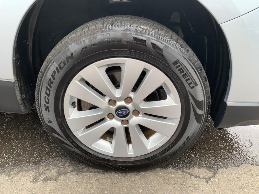 2016 Subaru Outback 4dr Wgn 2.5i PZEV, available for sale in Springfield, Massachusetts | Absolute Motors Inc. Springfield, Massachusetts 2016 Subaru Outback 4dr Wgn 2.5i PZEV, available for sale in Springfield, Massachusetts | Absolute Motors Inc. Springfield, Massachusetts