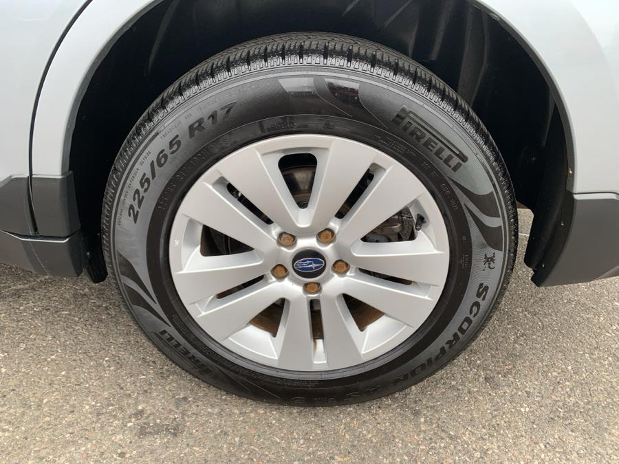 2016 Subaru Outback 4dr Wgn 2.5i PZEV, available for sale in Springfield, Massachusetts | Absolute Motors Inc. Springfield, Massachusetts 2016 Subaru Outback 4dr Wgn 2.5i PZEV, available for sale in Springfield, Massachusetts | Absolute Motors Inc. Springfield, Massachusetts