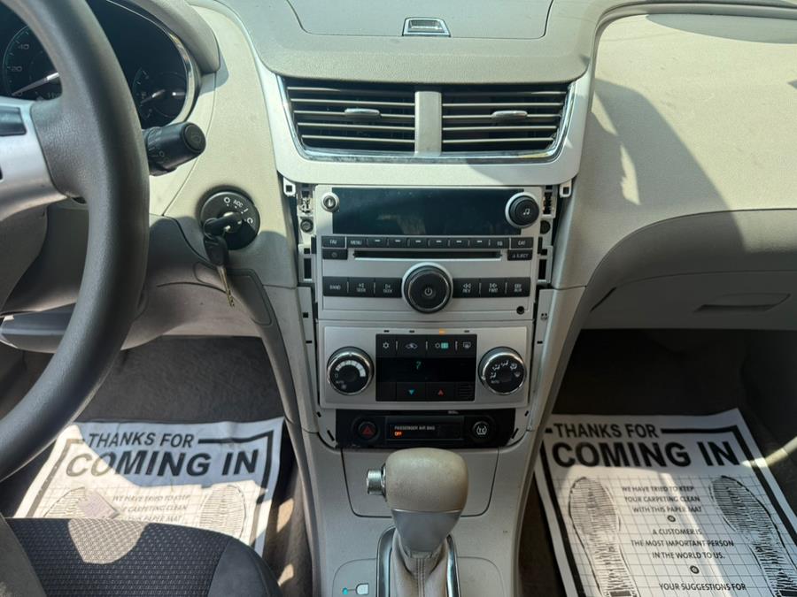 2008 Chevrolet Malibu 4dr Sdn Hybrid, available for sale in Revere, Massachusetts | Wonderland Auto. Revere, Massachusetts 2008 Chevrolet Malibu 4dr Sdn Hybrid, available for sale in Revere, Massachusetts | Wonderland Auto. Revere, Massachusetts