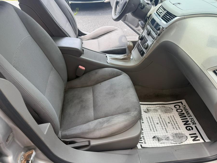 2008 Chevrolet Malibu 4dr Sdn Hybrid, available for sale in Revere, Massachusetts | Wonderland Auto. Revere, Massachusetts 2008 Chevrolet Malibu 4dr Sdn Hybrid, available for sale in Revere, Massachusetts | Wonderland Auto. Revere, Massachusetts