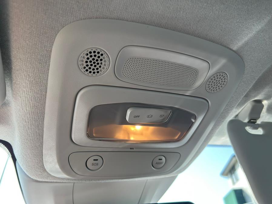 2024 FIAT 500e INSPI(RED) FWD, available for sale in Daly City, California | Green Light Auto Wholesale. Daly City, California 2024 FIAT 500e INSPI(RED) FWD, available for sale in Daly City, California | Green Light Auto Wholesale. Daly City, California