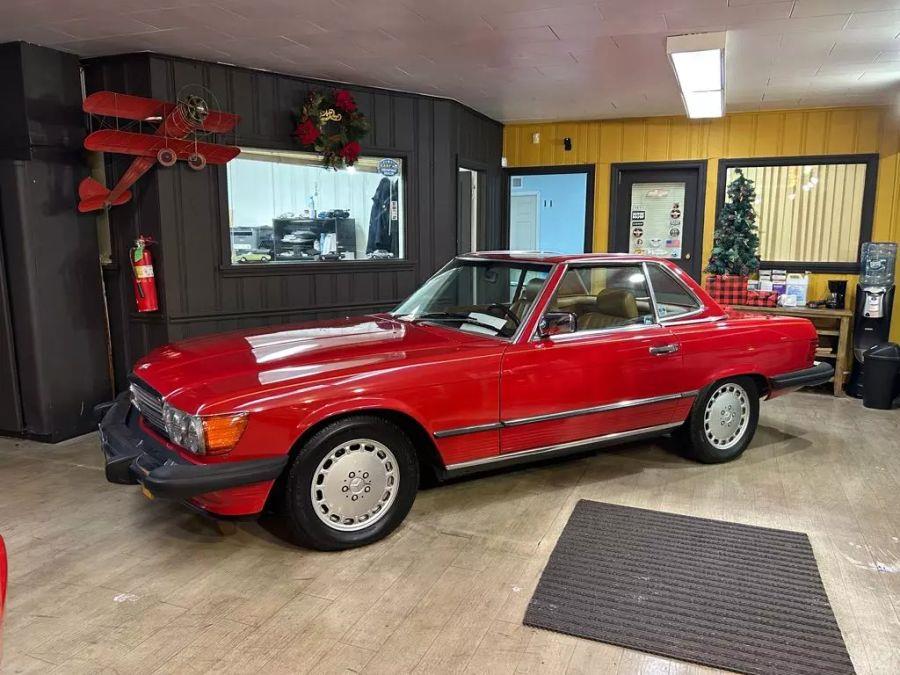 Used 1989 Mercedes-benz 560 Series in Garfield, New Jersey | Urban Motors Collection. Garfield, New Jersey