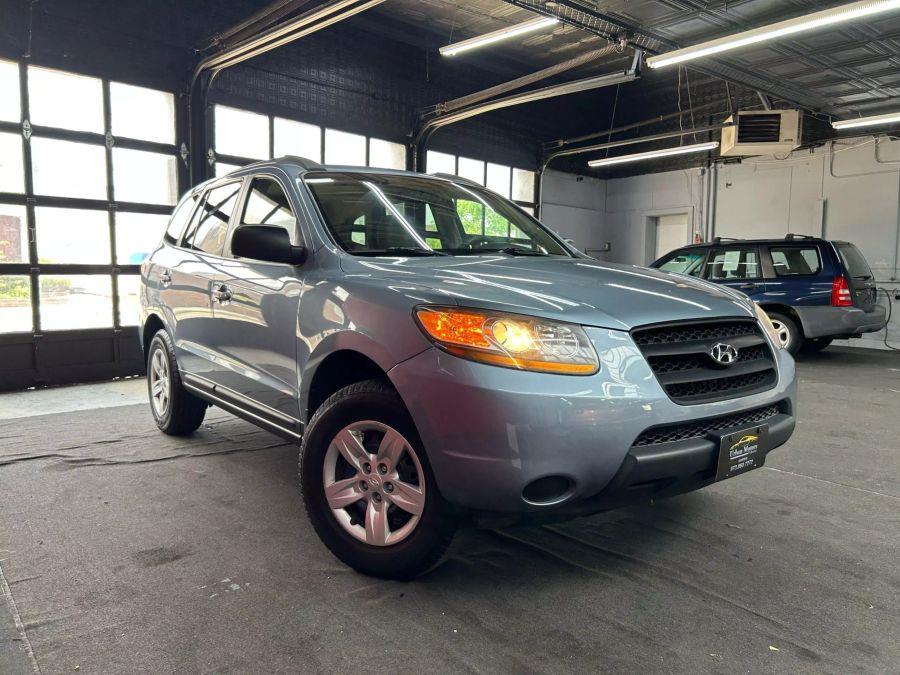 2009 Hyundai Santa Fe GLS Sport Utility 4D, available for sale in Garfield, New Jersey | Urban Motors Collection. Garfield, New Jersey 2009 Hyundai Santa Fe GLS Sport Utility 4D, available for sale in Garfield, New Jersey | Urban Motors Collection. Garfield, New Jersey