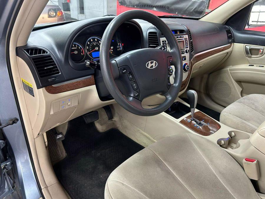 2009 Hyundai Santa Fe GLS Sport Utility 4D, available for sale in Garfield, New Jersey | Urban Motors Collection. Garfield, New Jersey 2009 Hyundai Santa Fe GLS Sport Utility 4D, available for sale in Garfield, New Jersey | Urban Motors Collection. Garfield, New Jersey
