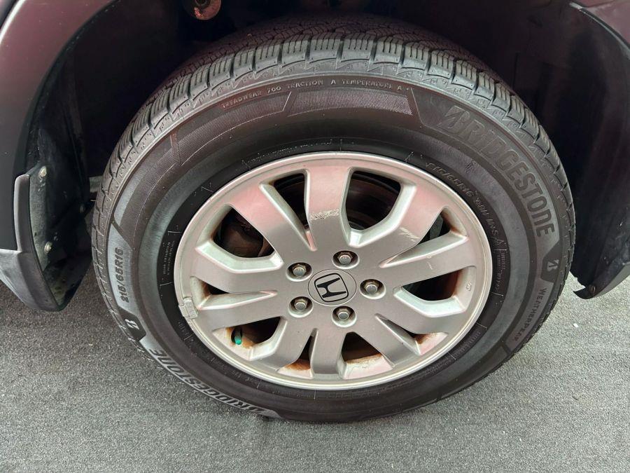 2006 Honda Cr-v SE Sport Utility 4D, available for sale in Garfield, New Jersey | Urban Motors Collection. Garfield, New Jersey 2006 Honda Cr-v SE Sport Utility 4D, available for sale in Garfield, New Jersey | Urban Motors Collection. Garfield, New Jersey