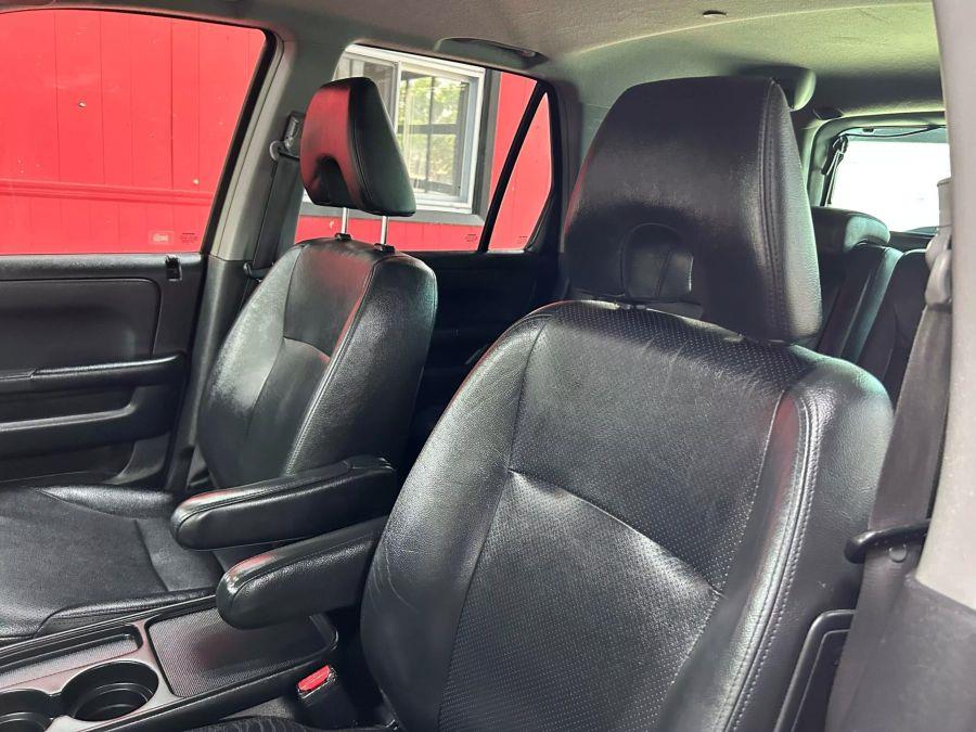 2006 Honda Cr-v SE Sport Utility 4D, available for sale in Garfield, New Jersey | Urban Motors Collection. Garfield, New Jersey 2006 Honda Cr-v SE Sport Utility 4D, available for sale in Garfield, New Jersey | Urban Motors Collection. Garfield, New Jersey
