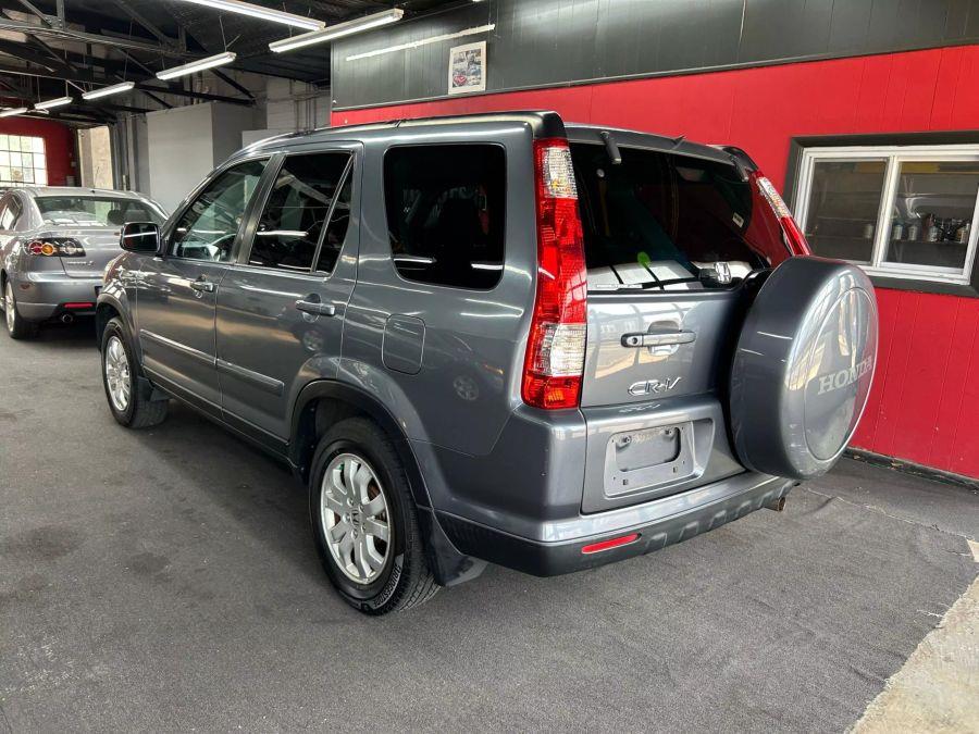 2006 Honda Cr-v SE Sport Utility 4D, available for sale in Garfield, New Jersey | Urban Motors Collection. Garfield, New Jersey 2006 Honda Cr-v SE Sport Utility 4D, available for sale in Garfield, New Jersey | Urban Motors Collection. Garfield, New Jersey
