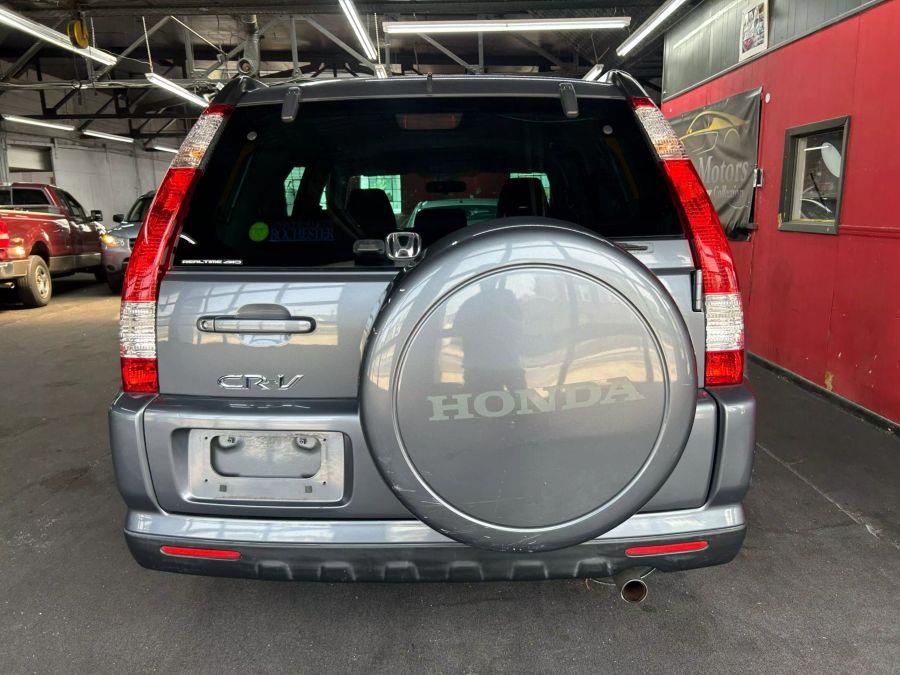 2006 Honda Cr-v SE Sport Utility 4D, available for sale in Garfield, New Jersey | Urban Motors Collection. Garfield, New Jersey 2006 Honda Cr-v SE Sport Utility 4D, available for sale in Garfield, New Jersey | Urban Motors Collection. Garfield, New Jersey