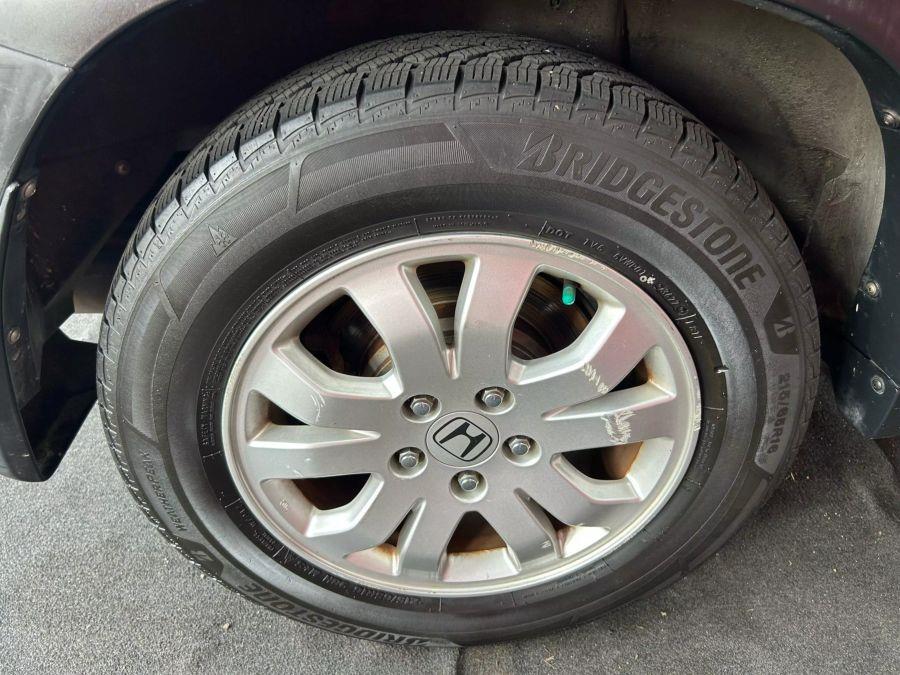 2006 Honda Cr-v SE Sport Utility 4D, available for sale in Garfield, New Jersey | Urban Motors Collection. Garfield, New Jersey 2006 Honda Cr-v SE Sport Utility 4D, available for sale in Garfield, New Jersey | Urban Motors Collection. Garfield, New Jersey