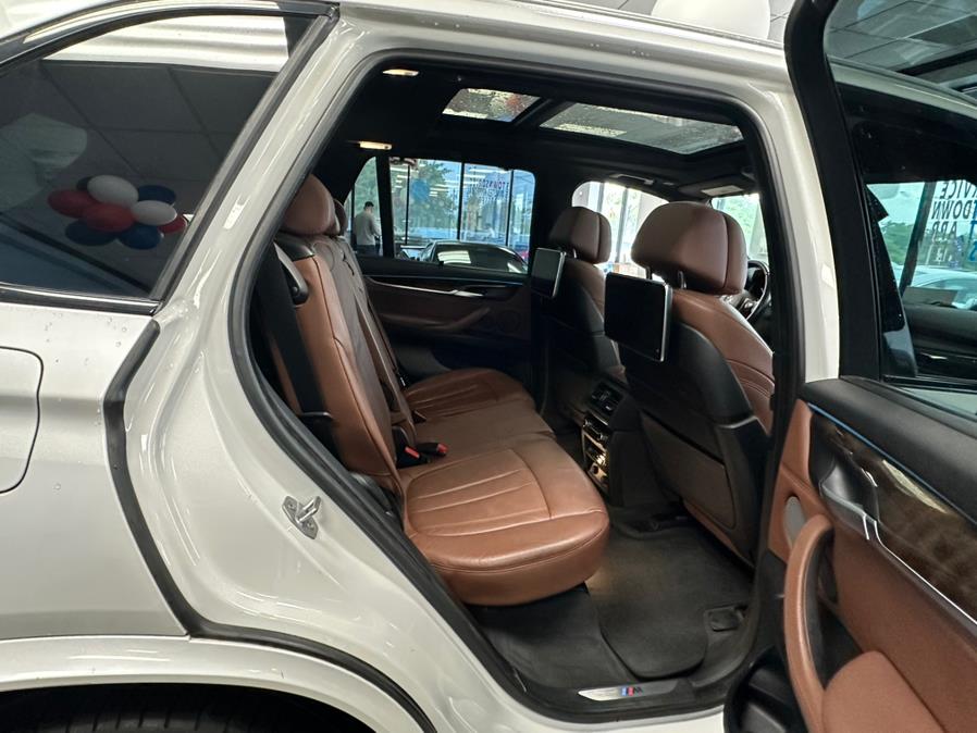 2017 BMW X5 //M SPORT 3RD ROW SEAT sDrive35i Sports Activity Vehicle, available for sale in Inwood, New York | 5 Towns Drive. Inwood, New York 2017 BMW X5 //M SPORT 3RD ROW SEAT sDrive35i Sports Activity Vehicle, available for sale in Inwood, New York | 5 Towns Drive. Inwood, New York