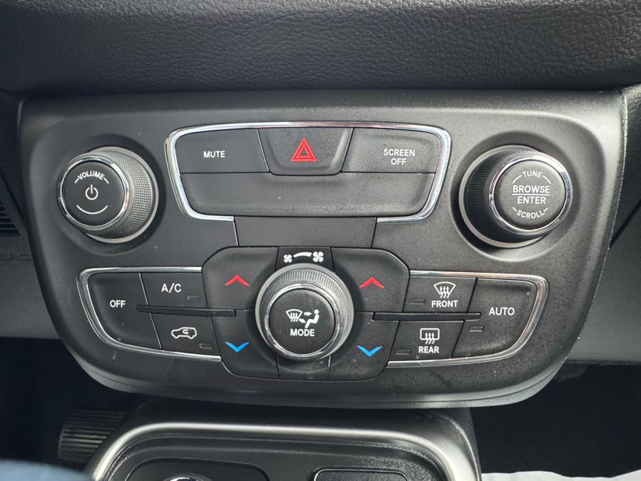 2021 Jeep Compass Latitude 4x4, available for sale in Newark, New Jersey | Champion Auto Sales. Newark, New Jersey 2021 Jeep Compass Latitude 4x4, available for sale in Newark, New Jersey | Champion Auto Sales. Newark, New Jersey