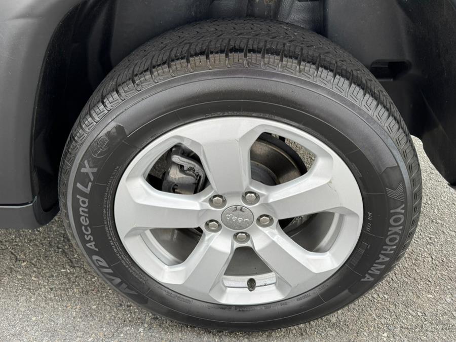 2021 Jeep Compass Latitude 4x4, available for sale in Newark, New Jersey | Champion Auto Sales. Newark, New Jersey 2021 Jeep Compass Latitude 4x4, available for sale in Newark, New Jersey | Champion Auto Sales. Newark, New Jersey