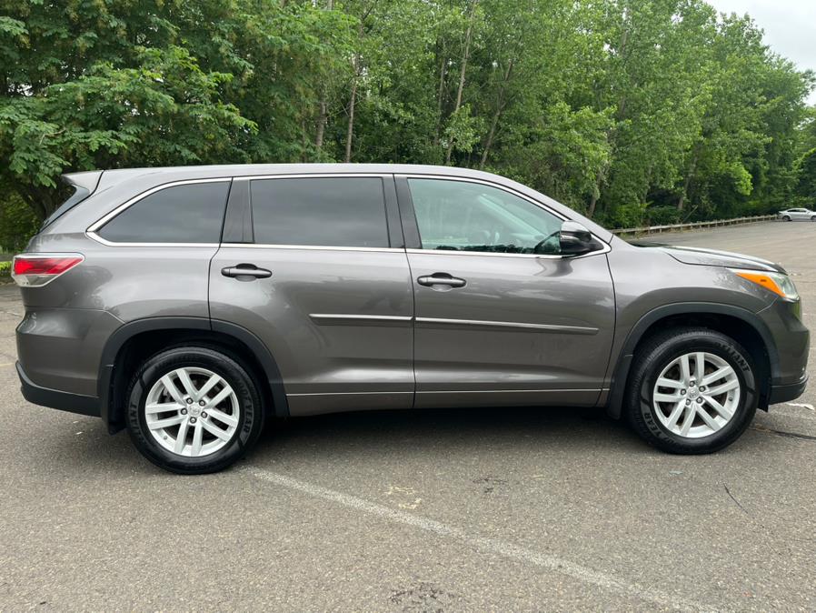 2014 Toyota Highlander AWD 4dr V6 LE (Natl), available for sale in New Britain, Connecticut | Supreme Automotive. New Britain, Connecticut 2014 Toyota Highlander AWD 4dr V6 LE (Natl), available for sale in New Britain, Connecticut | Supreme Automotive. New Britain, Connecticut