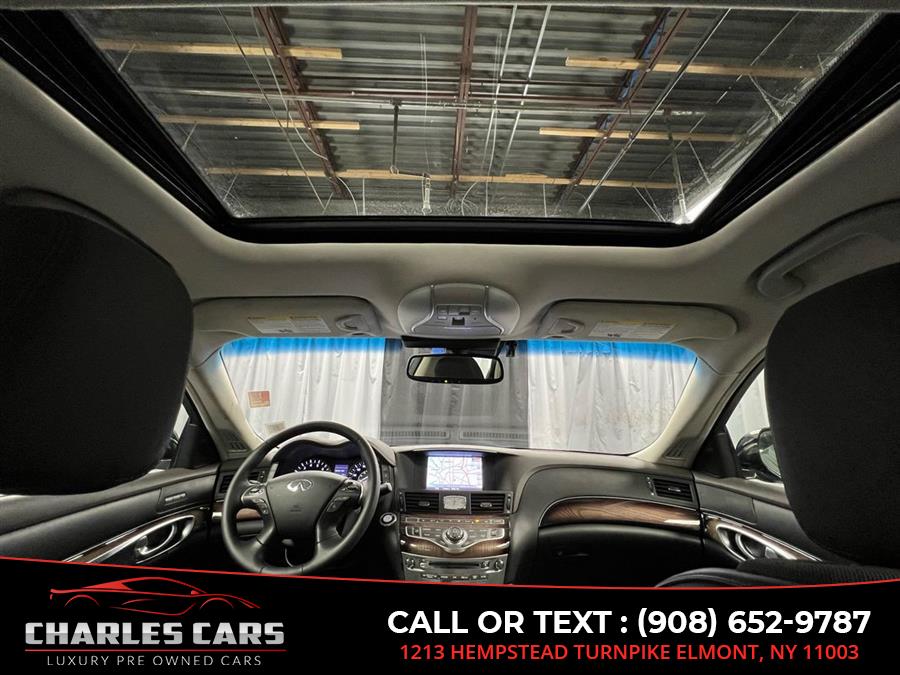 2015 Infiniti Q70l 5.6 Deluxe Touring Pkg, available for sale in Elmont, New York | Charles Cars. Elmont, New York 2015 Infiniti Q70l 5.6 Deluxe Touring Pkg, available for sale in Elmont, New York | Charles Cars. Elmont, New York
