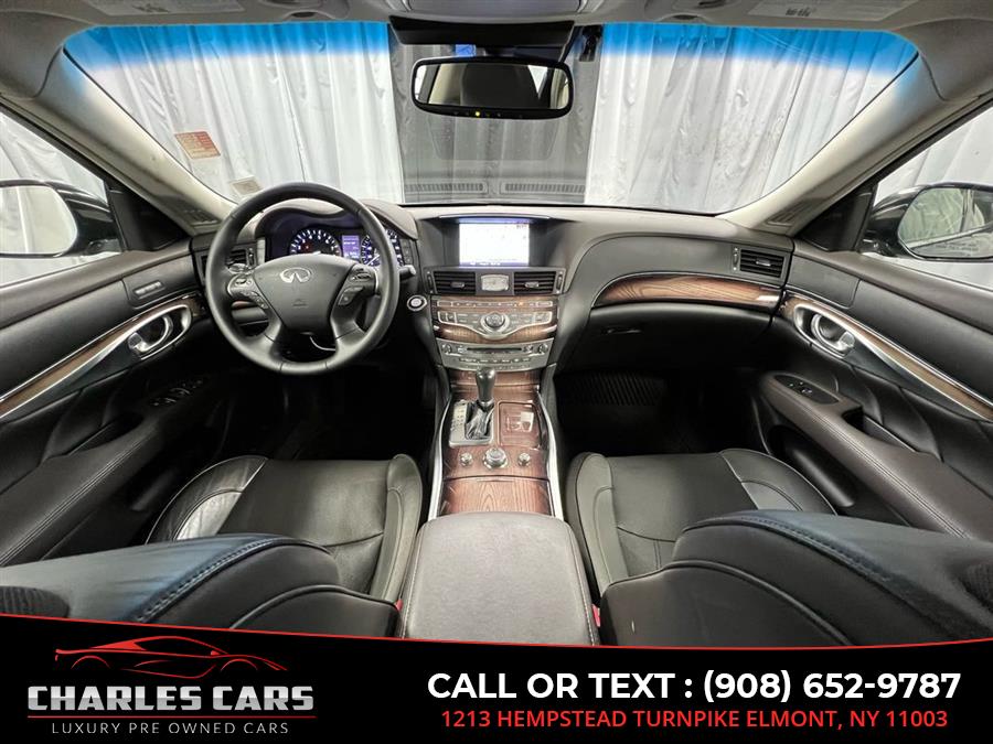 2015 Infiniti Q70l 5.6 Deluxe Touring Pkg, available for sale in Elmont, New York | Charles Cars. Elmont, New York 2015 Infiniti Q70l 5.6 Deluxe Touring Pkg, available for sale in Elmont, New York | Charles Cars. Elmont, New York