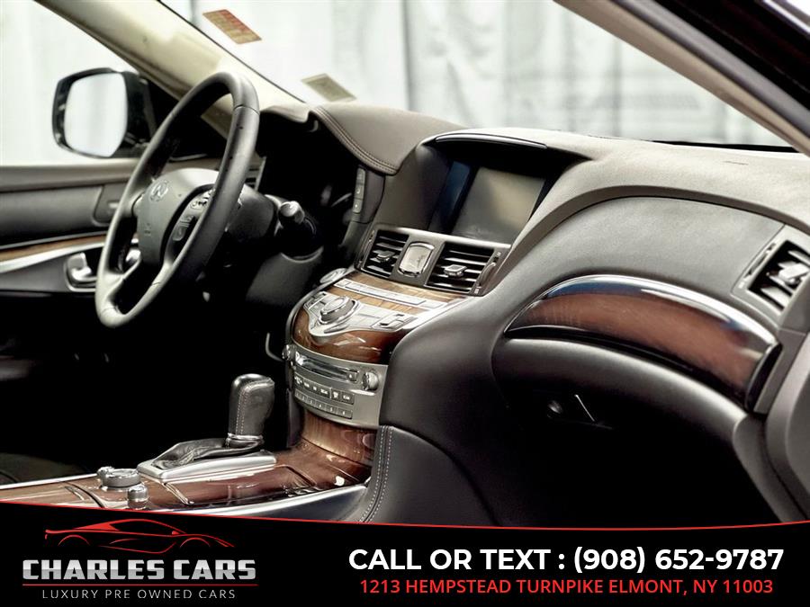 2015 Infiniti Q70l 5.6 Deluxe Touring Pkg, available for sale in Elmont, New York | Charles Cars. Elmont, New York 2015 Infiniti Q70l 5.6 Deluxe Touring Pkg, available for sale in Elmont, New York | Charles Cars. Elmont, New York