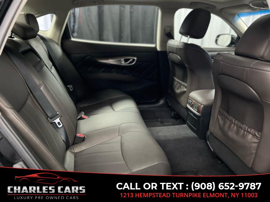 2015 Infiniti Q70l 5.6 Deluxe Touring Pkg, available for sale in Elmont, New York | Charles Cars. Elmont, New York 2015 Infiniti Q70l 5.6 Deluxe Touring Pkg, available for sale in Elmont, New York | Charles Cars. Elmont, New York