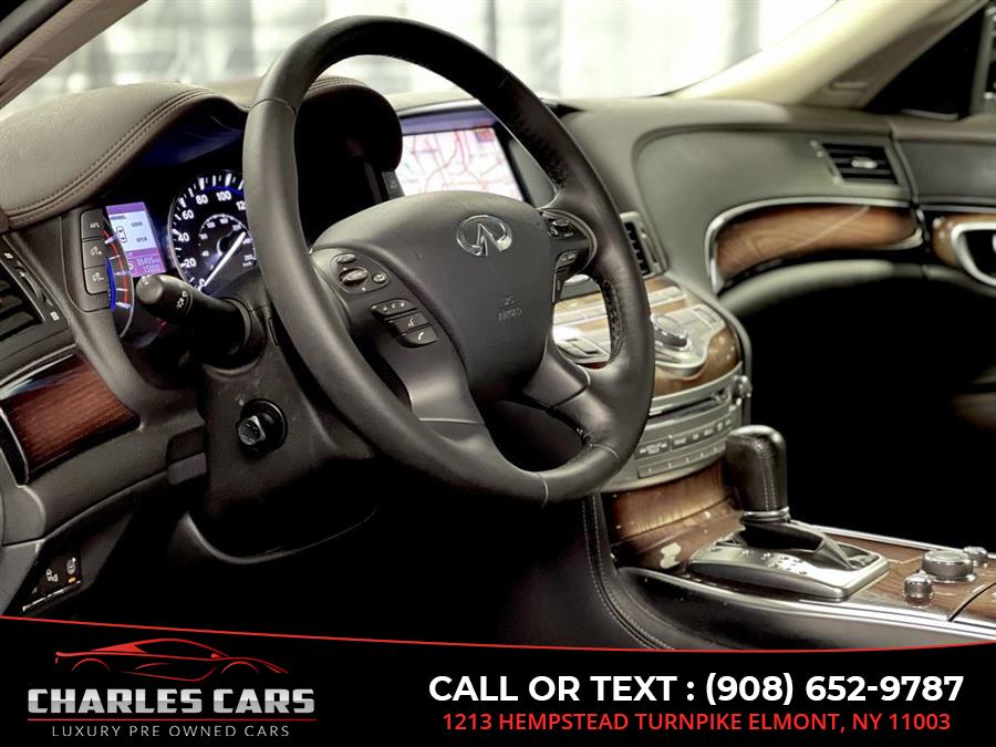 2015 Infiniti Q70l 5.6 Deluxe Touring Pkg, available for sale in Elmont, New York | Charles Cars. Elmont, New York 2015 Infiniti Q70l 5.6 Deluxe Touring Pkg, available for sale in Elmont, New York | Charles Cars. Elmont, New York