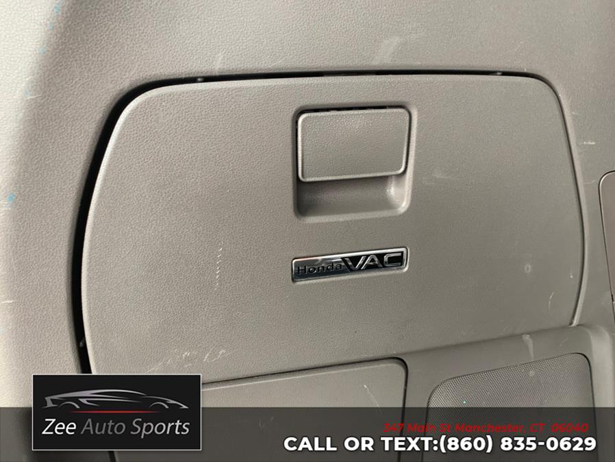 2016 Honda Odyssey 5dr Touring Elite, available for sale in Manchester, Connecticut | Zee Auto Sports. Manchester, Connecticut 2016 Honda Odyssey 5dr Touring Elite, available for sale in Manchester, Connecticut | Zee Auto Sports. Manchester, Connecticut