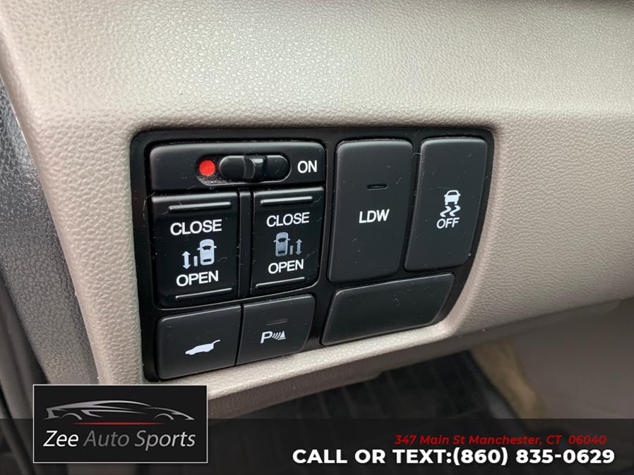 2016 Honda Odyssey 5dr Touring Elite, available for sale in Manchester, Connecticut | Zee Auto Sports. Manchester, Connecticut 2016 Honda Odyssey 5dr Touring Elite, available for sale in Manchester, Connecticut | Zee Auto Sports. Manchester, Connecticut
