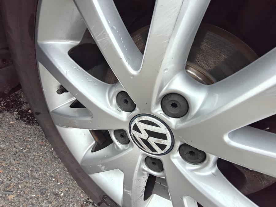 2012 Volkswagen Jetta Sedan 4dr Auto SE w/Convenience & Sunroof PZEV, available for sale in South Windsor, Connecticut | Fancy Rides LLC. South Windsor, Connecticut 2012 Volkswagen Jetta Sedan 4dr Auto SE w/Convenience & Sunroof PZEV, available for sale in South Windsor, Connecticut | Fancy Rides LLC. South Windsor, Connecticut