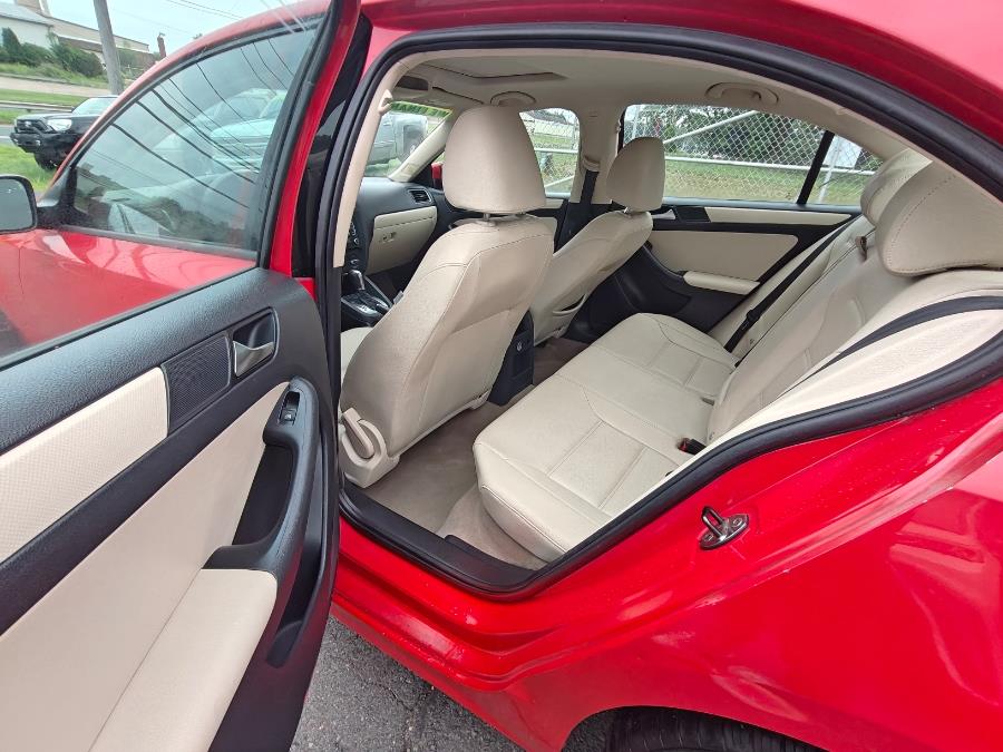 2012 Volkswagen Jetta Sedan 4dr Auto SE w/Convenience & Sunroof PZEV, available for sale in South Windsor, Connecticut | Fancy Rides LLC. South Windsor, Connecticut 2012 Volkswagen Jetta Sedan 4dr Auto SE w/Convenience & Sunroof PZEV, available for sale in South Windsor, Connecticut | Fancy Rides LLC. South Windsor, Connecticut