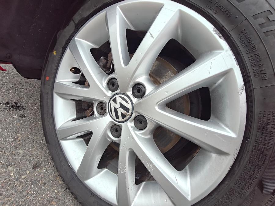 2012 Volkswagen Jetta Sedan 4dr Auto SE w/Convenience & Sunroof PZEV, available for sale in South Windsor, Connecticut | Fancy Rides LLC. South Windsor, Connecticut 2012 Volkswagen Jetta Sedan 4dr Auto SE w/Convenience & Sunroof PZEV, available for sale in South Windsor, Connecticut | Fancy Rides LLC. South Windsor, Connecticut