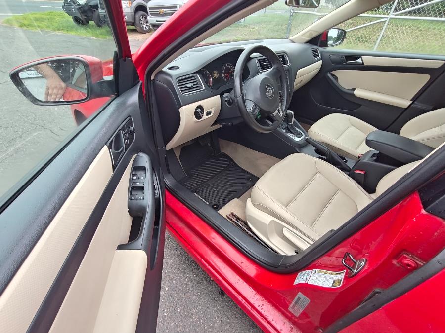 2012 Volkswagen Jetta Sedan 4dr Auto SE w/Convenience & Sunroof PZEV, available for sale in South Windsor, Connecticut | Fancy Rides LLC. South Windsor, Connecticut 2012 Volkswagen Jetta Sedan 4dr Auto SE w/Convenience & Sunroof PZEV, available for sale in South Windsor, Connecticut | Fancy Rides LLC. South Windsor, Connecticut