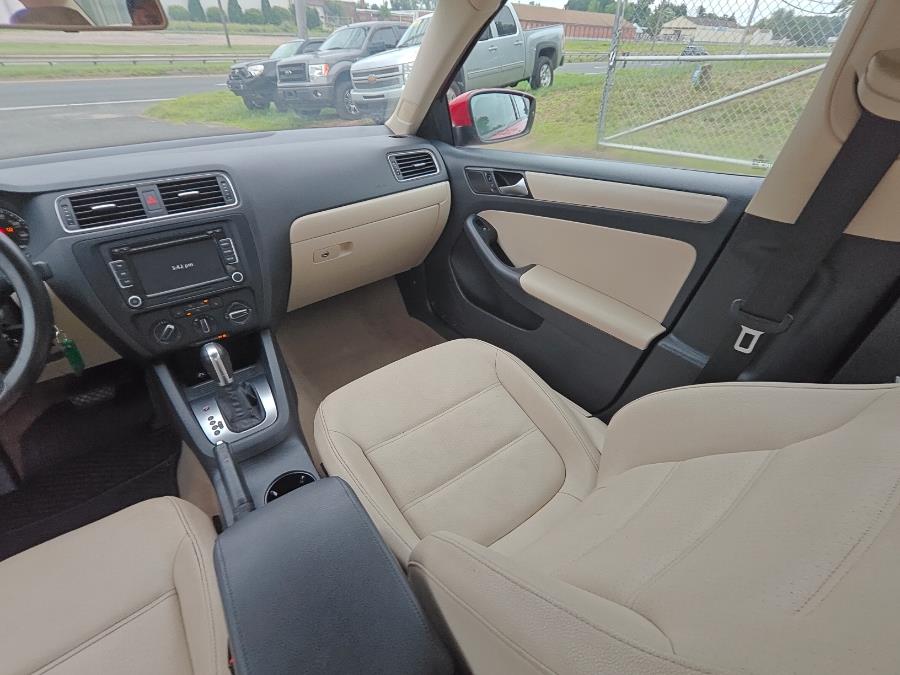 2012 Volkswagen Jetta Sedan 4dr Auto SE w/Convenience & Sunroof PZEV, available for sale in South Windsor, Connecticut | Fancy Rides LLC. South Windsor, Connecticut 2012 Volkswagen Jetta Sedan 4dr Auto SE w/Convenience & Sunroof PZEV, available for sale in South Windsor, Connecticut | Fancy Rides LLC. South Windsor, Connecticut