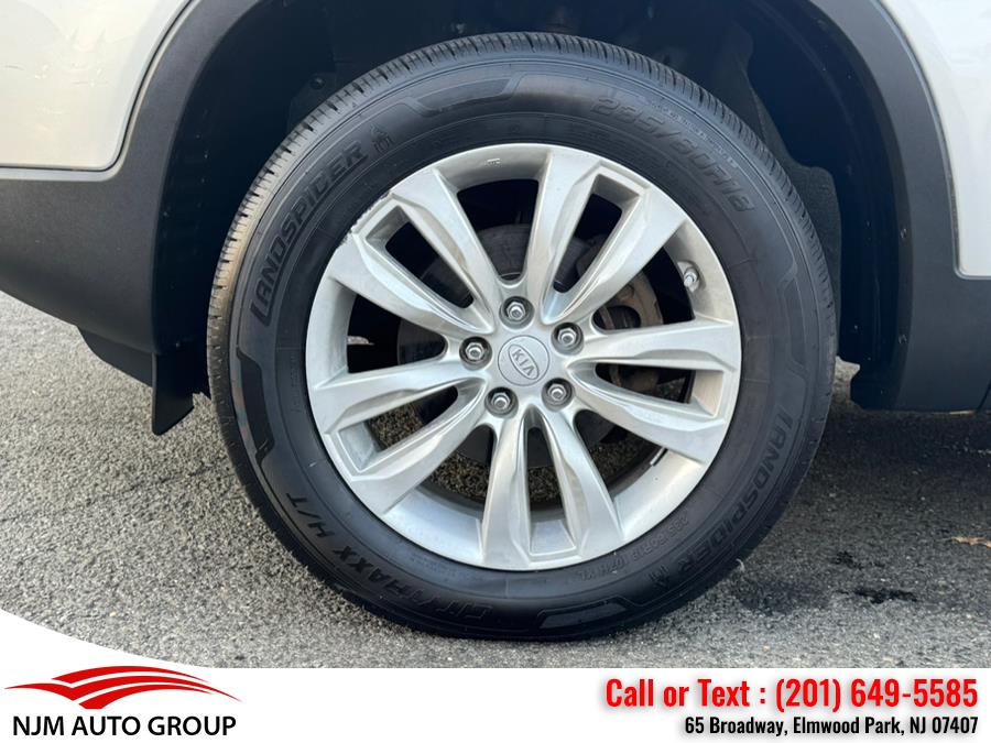 2011 Kia Sorento AWD 4dr V6 LX, available for sale in Elmwood Park, New Jersey | NJM Auto Group. Elmwood Park, New Jersey 2011 Kia Sorento AWD 4dr V6 LX, available for sale in Elmwood Park, New Jersey | NJM Auto Group. Elmwood Park, New Jersey