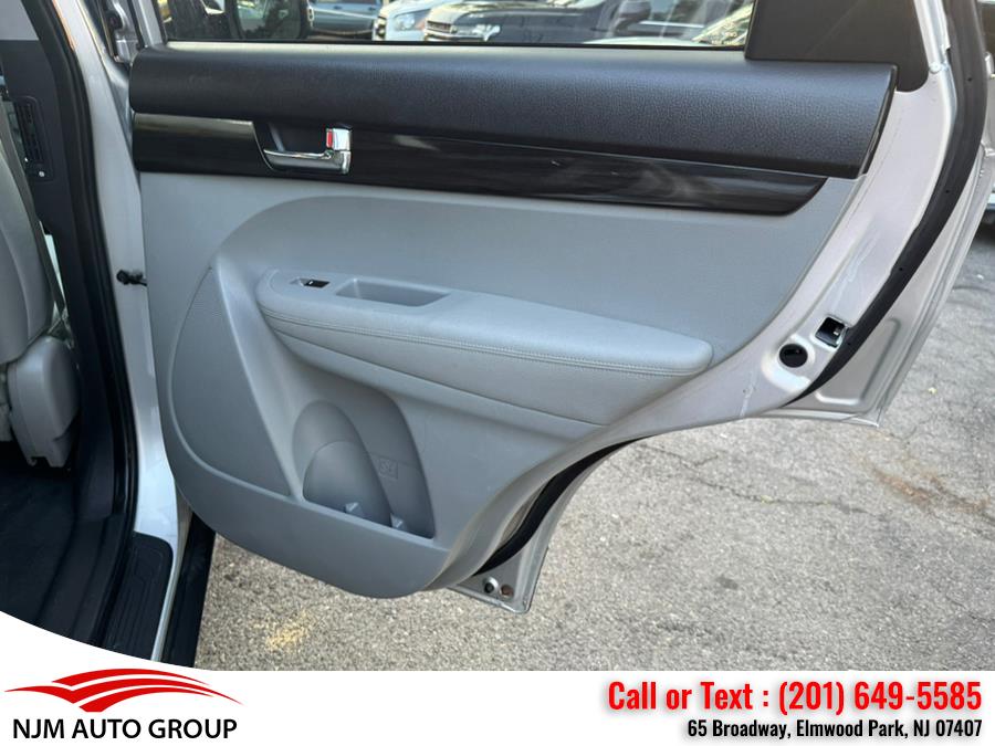 2011 Kia Sorento AWD 4dr V6 LX, available for sale in Elmwood Park, New Jersey | NJM Auto Group. Elmwood Park, New Jersey 2011 Kia Sorento AWD 4dr V6 LX, available for sale in Elmwood Park, New Jersey | NJM Auto Group. Elmwood Park, New Jersey
