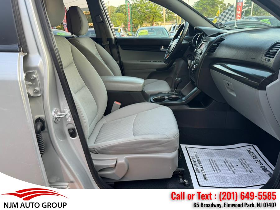 2011 Kia Sorento AWD 4dr V6 LX, available for sale in Elmwood Park, New Jersey | NJM Auto Group. Elmwood Park, New Jersey 2011 Kia Sorento AWD 4dr V6 LX, available for sale in Elmwood Park, New Jersey | NJM Auto Group. Elmwood Park, New Jersey