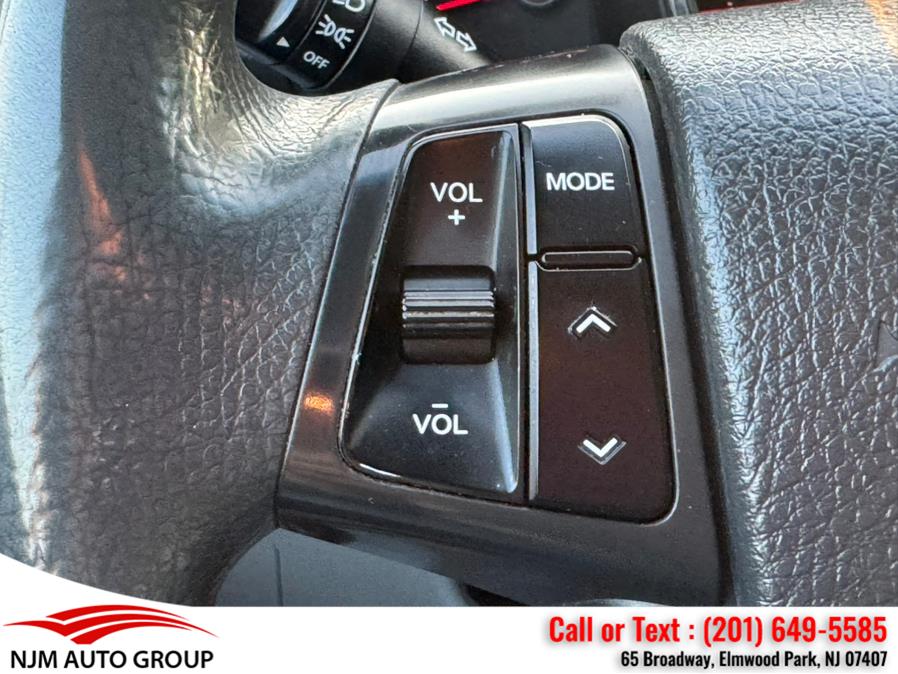 2011 Kia Sorento AWD 4dr V6 LX, available for sale in Elmwood Park, New Jersey | NJM Auto Group. Elmwood Park, New Jersey 2011 Kia Sorento AWD 4dr V6 LX, available for sale in Elmwood Park, New Jersey | NJM Auto Group. Elmwood Park, New Jersey