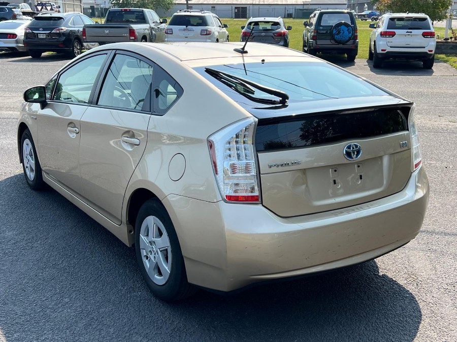 2010 Toyota Prius 5dr HB III (Natl), available for sale in Lindenhurst, New York | Cargenic Automotive. Lindenhurst, New York 2010 Toyota Prius 5dr HB III (Natl), available for sale in Lindenhurst, New York | Cargenic Automotive. Lindenhurst, New York