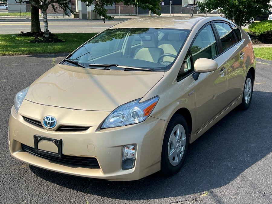 2010 Toyota Prius 5dr HB III (Natl), available for sale in Lindenhurst, New York | Cargenic Automotive. Lindenhurst, New York 2010 Toyota Prius 5dr HB III (Natl), available for sale in Lindenhurst, New York | Cargenic Automotive. Lindenhurst, New York